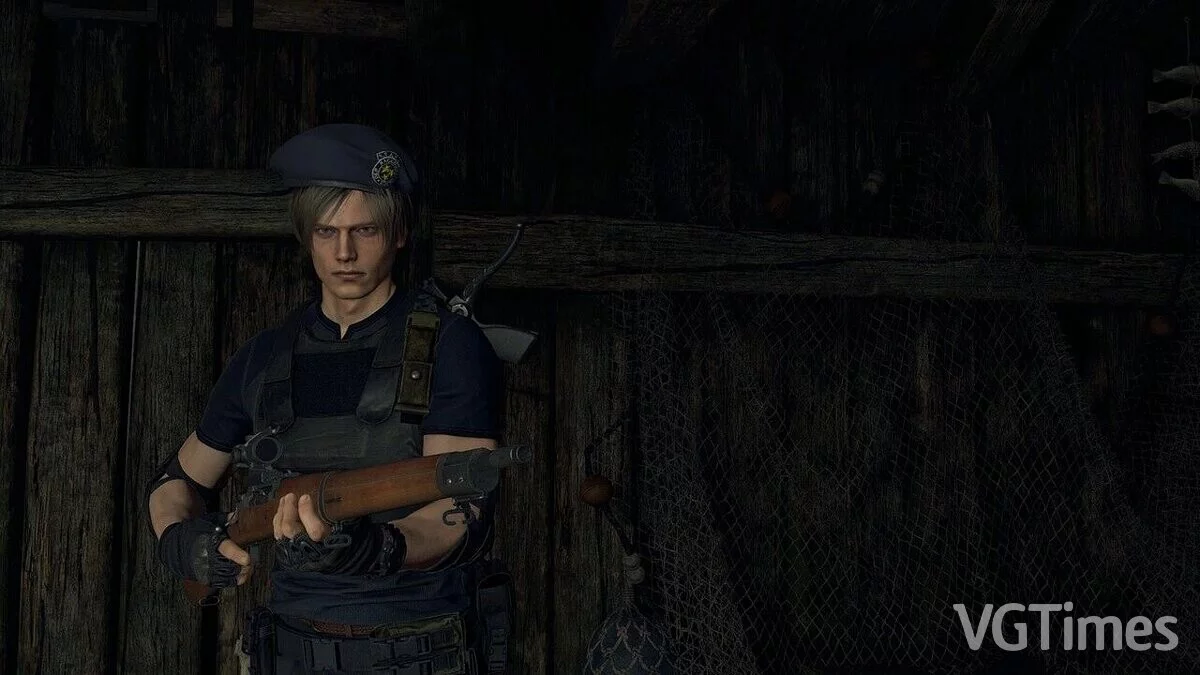 Resident Evil 4 Remake (2023) — Берет S.T.A.R.S. для Леона