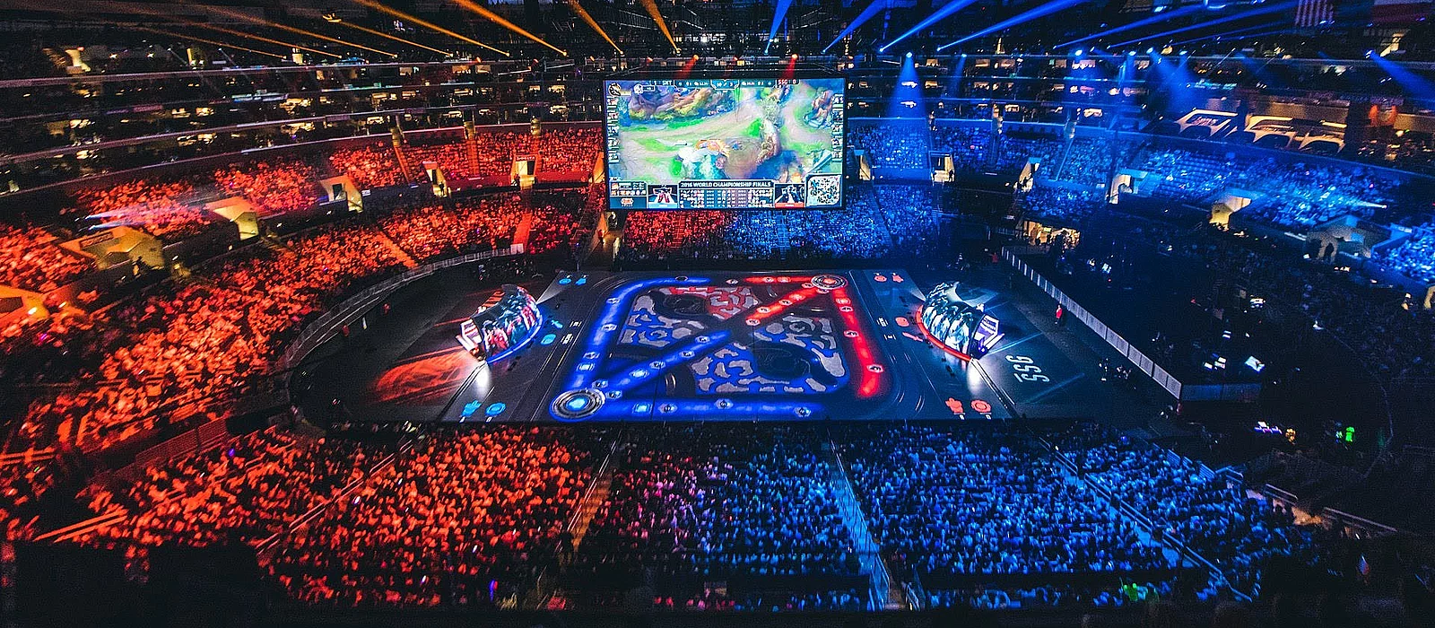 Разные миры — одна сцена: как Dota и CS делят киберспорт